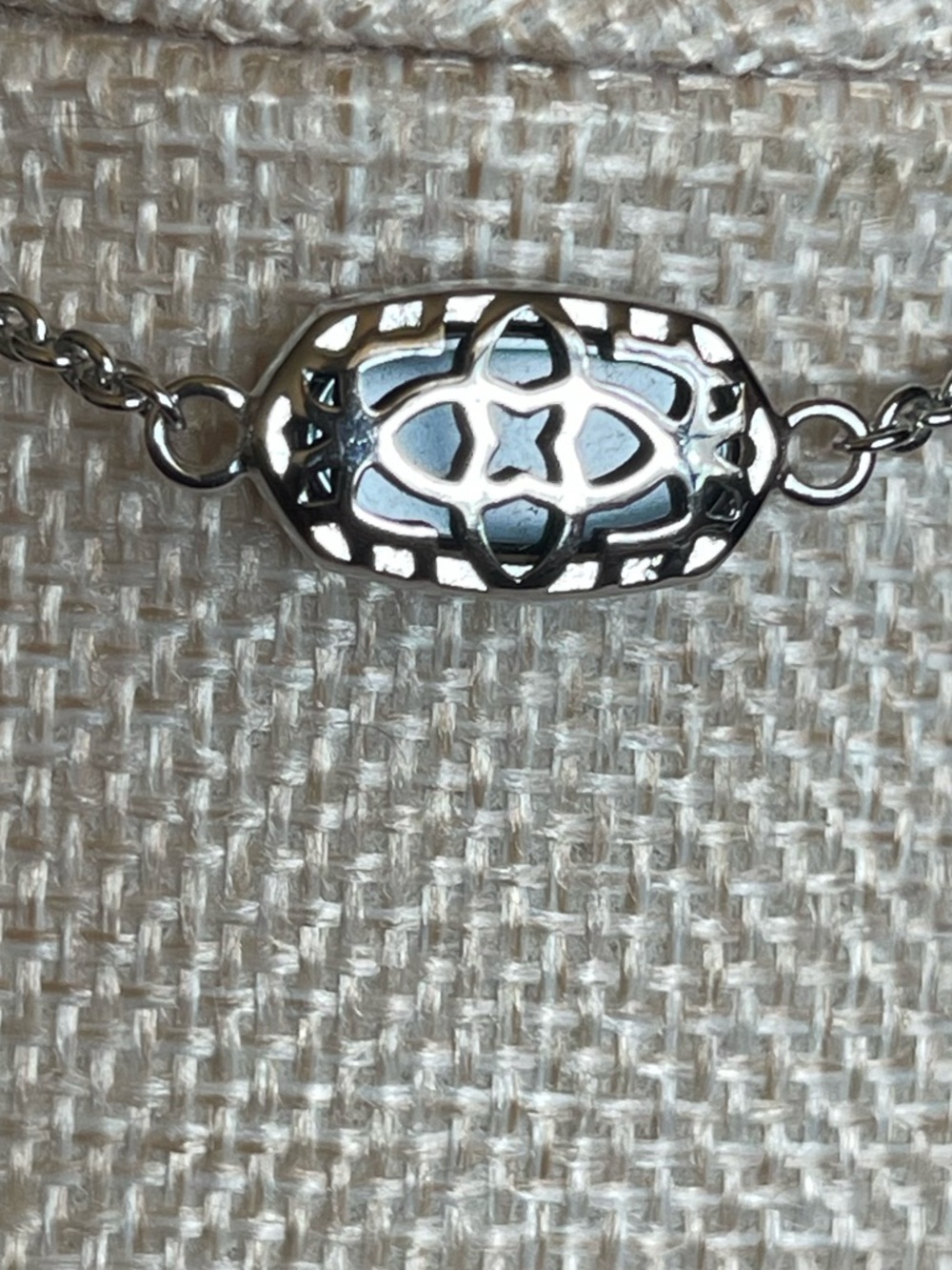 Kendra Scott Silver Chain Bracelet with Black Faceted Stone - Picture 4 of 6